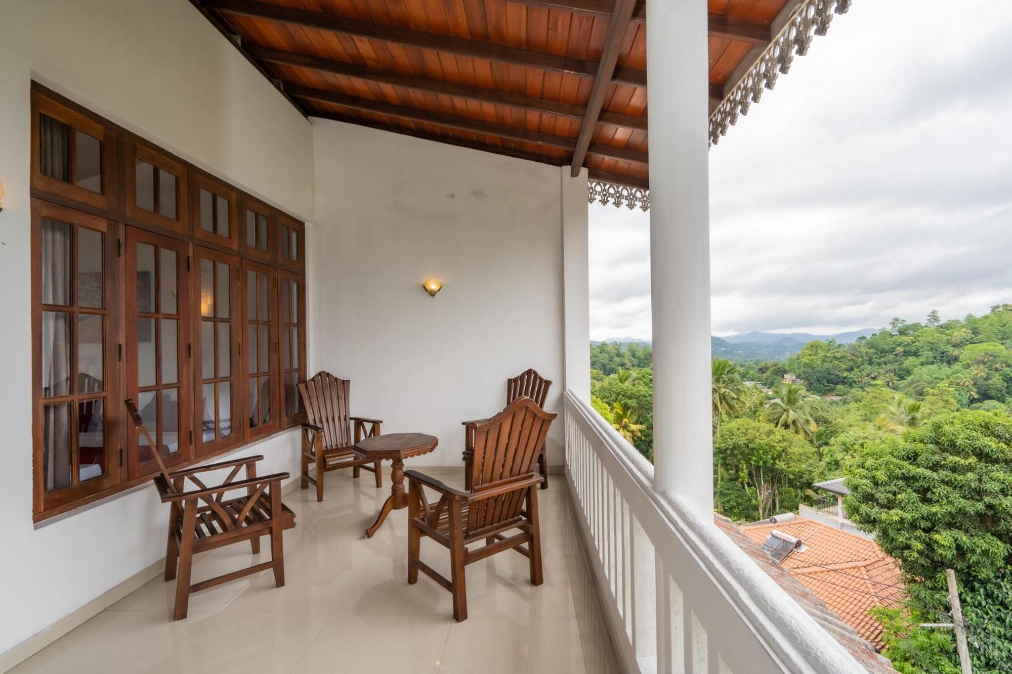 Kandy City Oasis Hotel Exterior photo